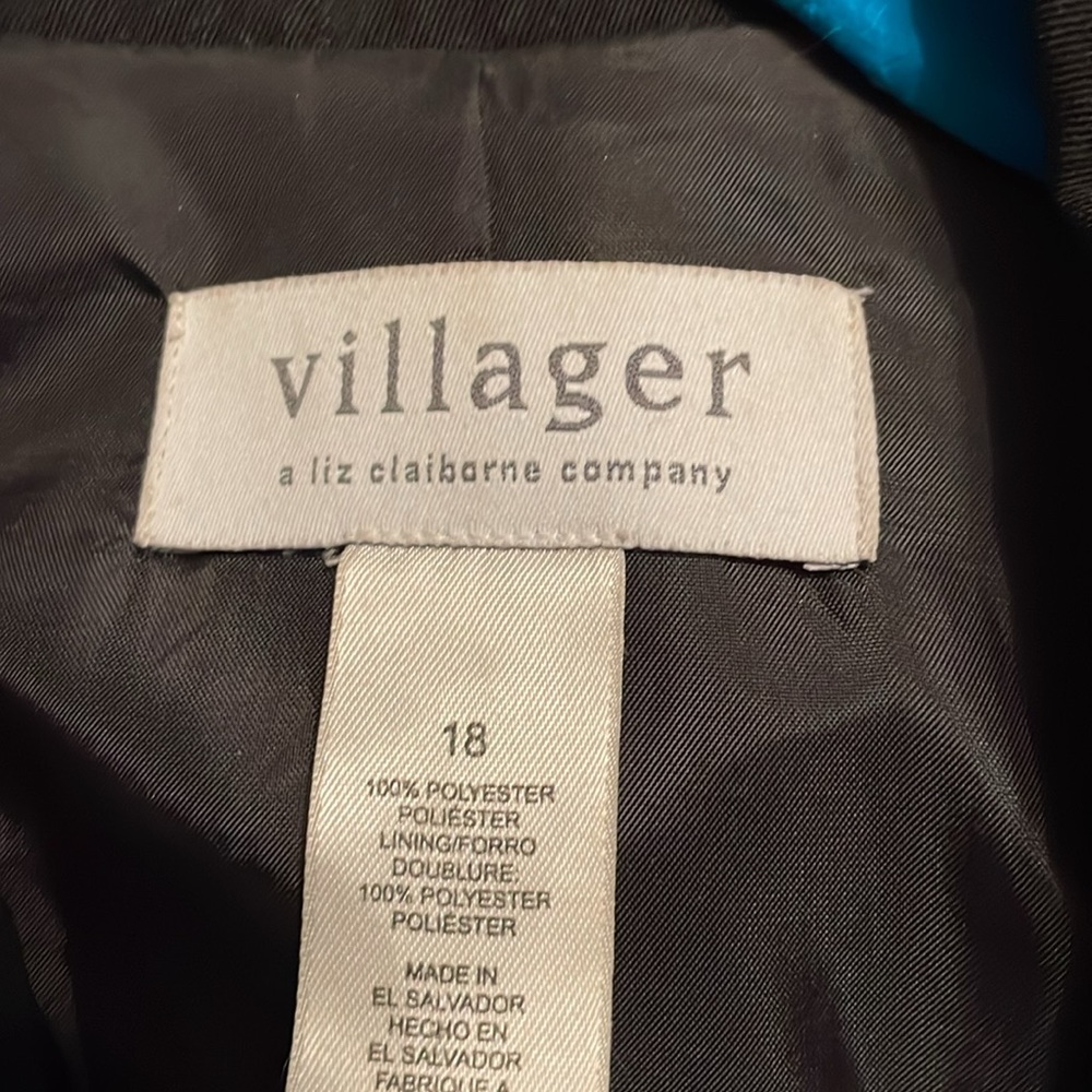 Smart, Comfortable, Professional Blazer - image 2